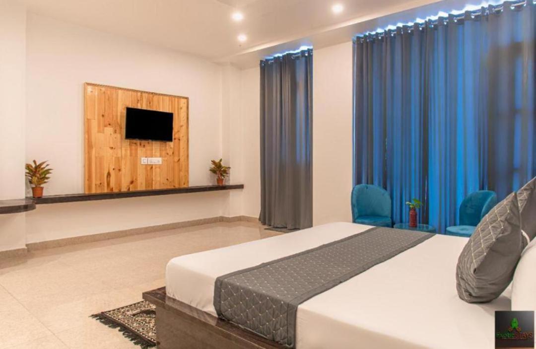 The Hillside Inn Kasauli By Exotic Stays Exterior photo